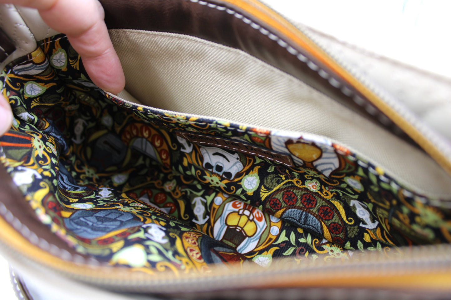 Rebels Shoulder Bag