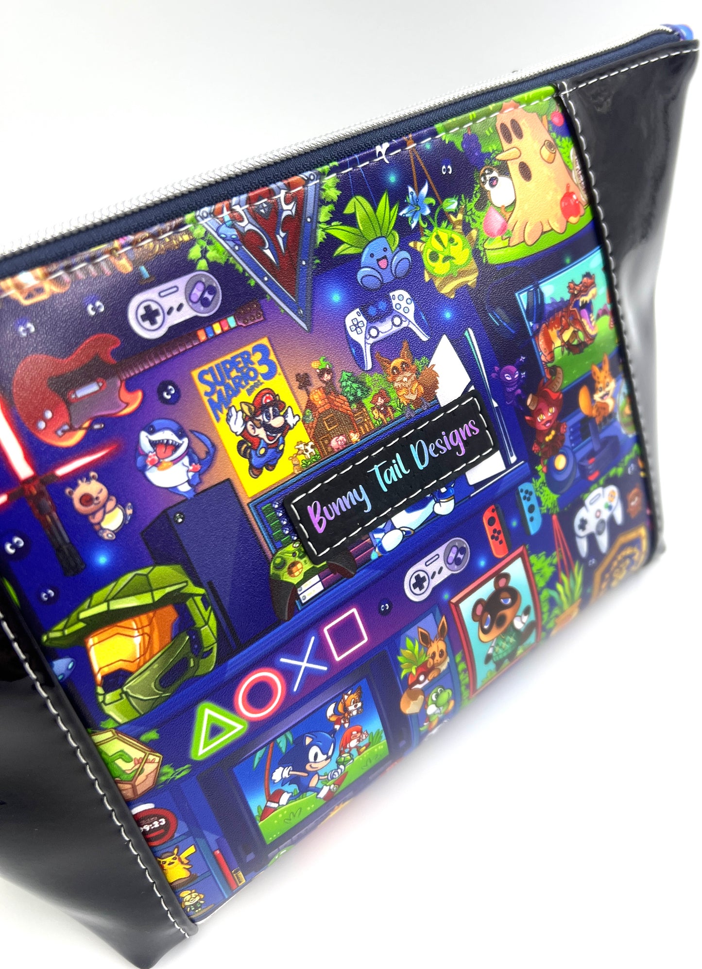 Geek Shelf Toiletry Bag