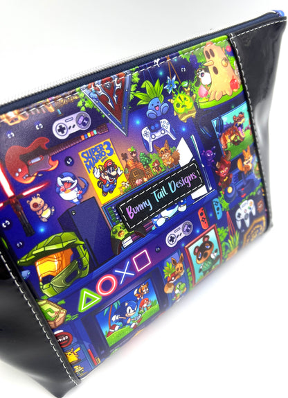 Geek Shelf Toiletry Bag
