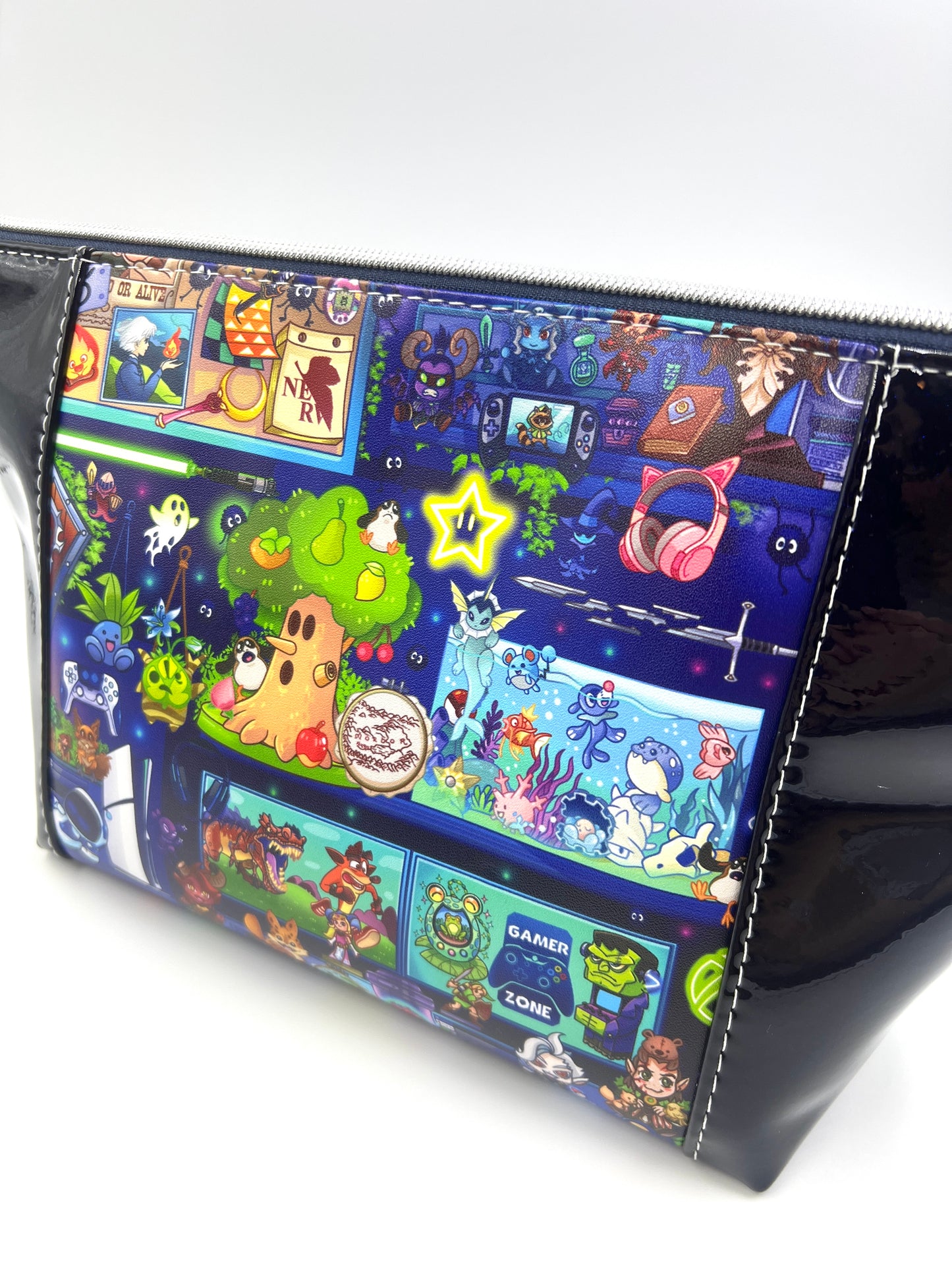 Geek Shelf Toiletry Bag