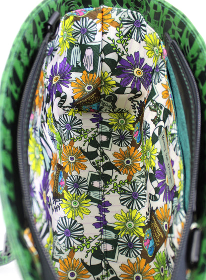 Sandworm Shoulder Bag