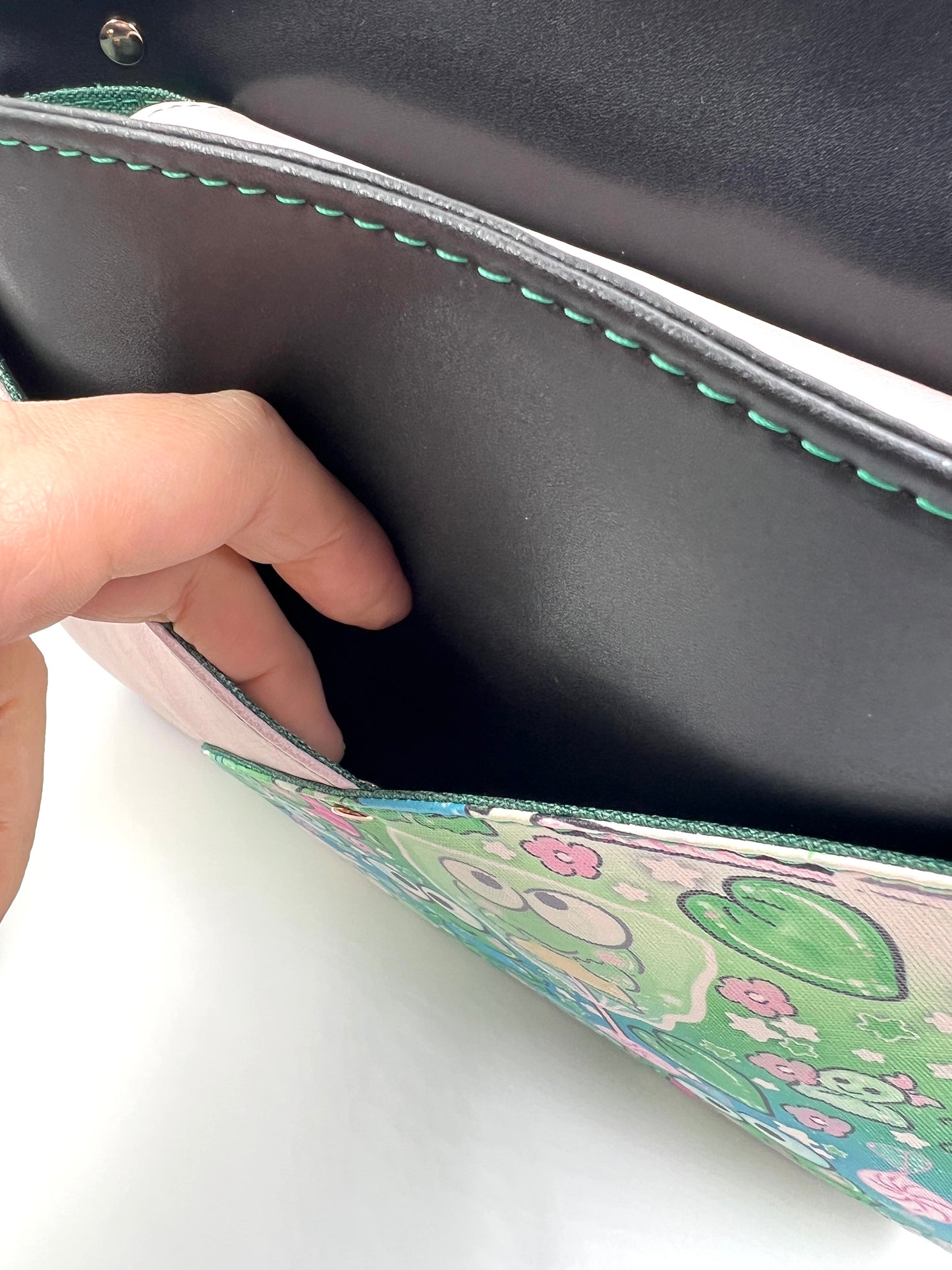 Lolli Frog Shoulder Bag