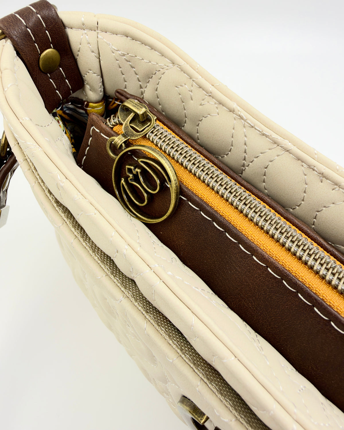 Rebels Shoulder Bag